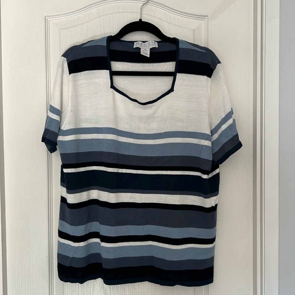 NWOT, Lightweight, Short Sleeve, Summer Sweater
